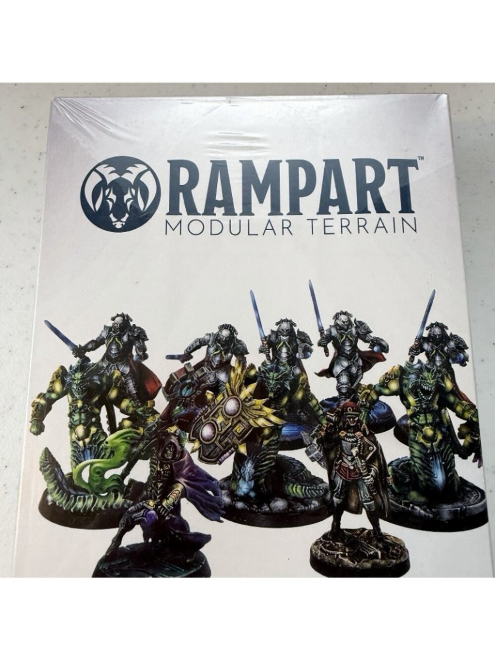 Rampart Modular Terrain- Starcide Promo Pack - 10 Miniatures Sealed NEW - Picture 2 of 7